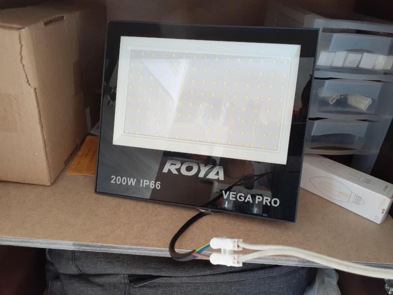 Imagem de Refletor Holofote Led SMD Vega Pro 200W Luz Branca Fria IP66 - Roya