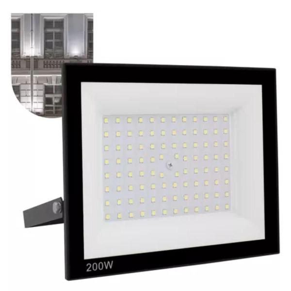 Refletor Led 200W Bivolt Luz Branco Frio - Black Watch Imagem de Refletor Led 200W Bivolt Luz Branco Frio