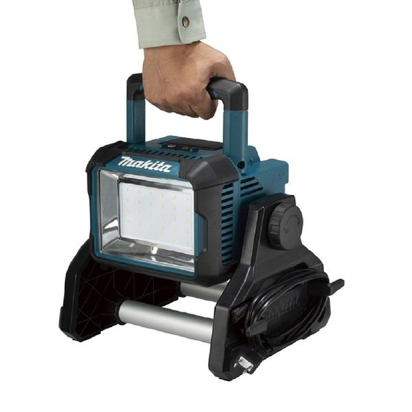Refletor para area de trabalho a bat.18v biv dml811 - MAKITA Imagem de Refletor para area de trabalho a bat.18v biv dml811
