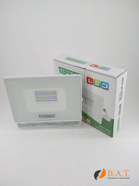 Refletor Tr Led 30W 3000K Branco - Taschibra Imagem de Refletor Tr Led 30W 3000K Branco