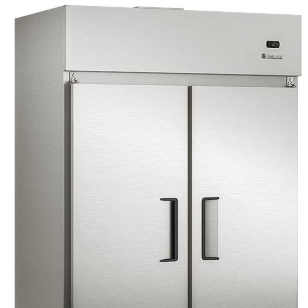Refrigerador Comercial GRCR-2P TI Gelopar - 2 Portas 1421L Aço Revestido com Película Tipo Inox Temperatura 0 a +7C Imagem de Refrigerador Comercial GRCR-2P TI Gelopar - 2 Portas 1421L Aço Revestido com Película Tipo Inox Temperatura 0 a +7C
