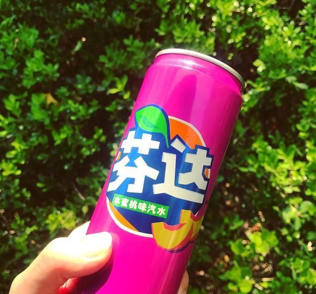 Imagem de Refrigerante Fanta Peach Pessego China 330 ML