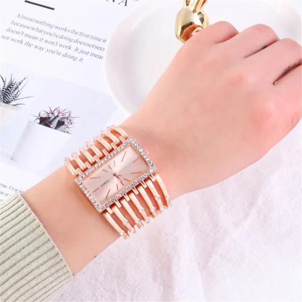 Imagem de Relógio Bracelete Feminino Pulseira Strass Fashion Quartzo