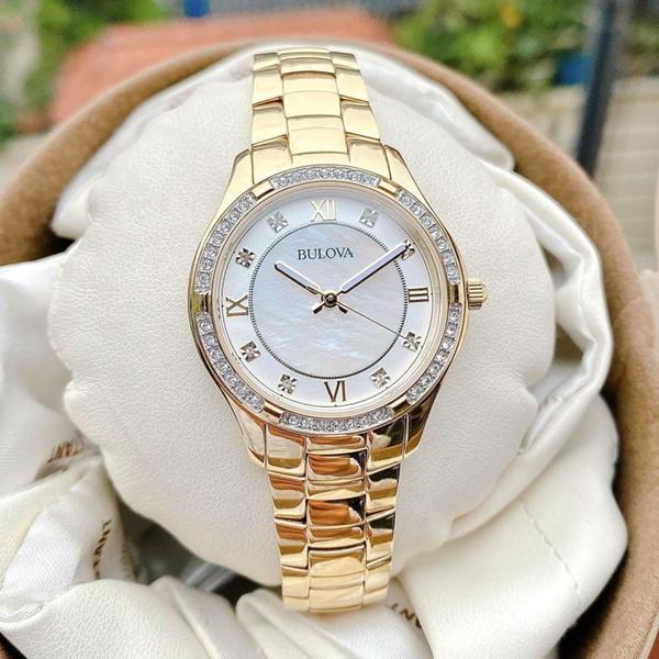 Imagem de Relógio Bulova Feminino Crystal 98L256