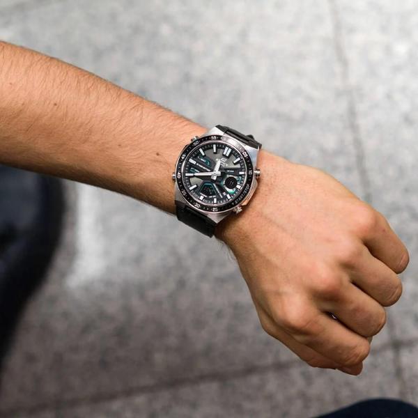 Imagem de Relógio Casio Edifice Masculino EFV-C110L-1AVDF.