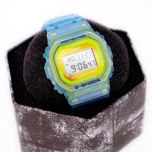 Imagem de Relógio Casio G-Shock Azul Semitransparente DW-5600LS-2DR