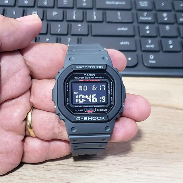 Imagem de Relógio Casio Masculino Digital G-Shock DW-5610SU-8DR