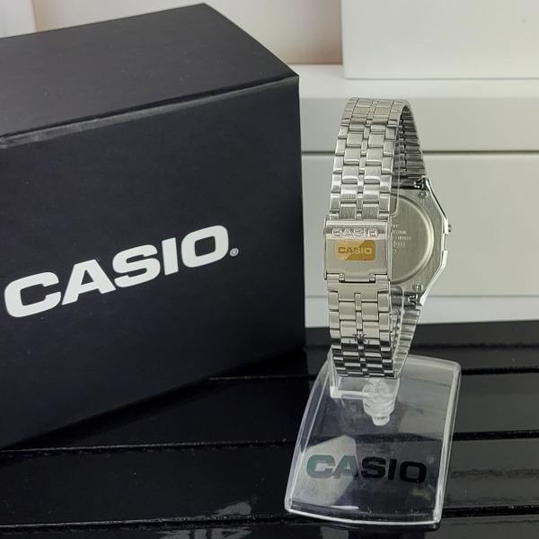 Imagem de Relógio Casio Masculino Feminino Retro Vintage Pequeno Cronômetro Digital Pulseira Aço Inóx Prata A159WA-N1DF