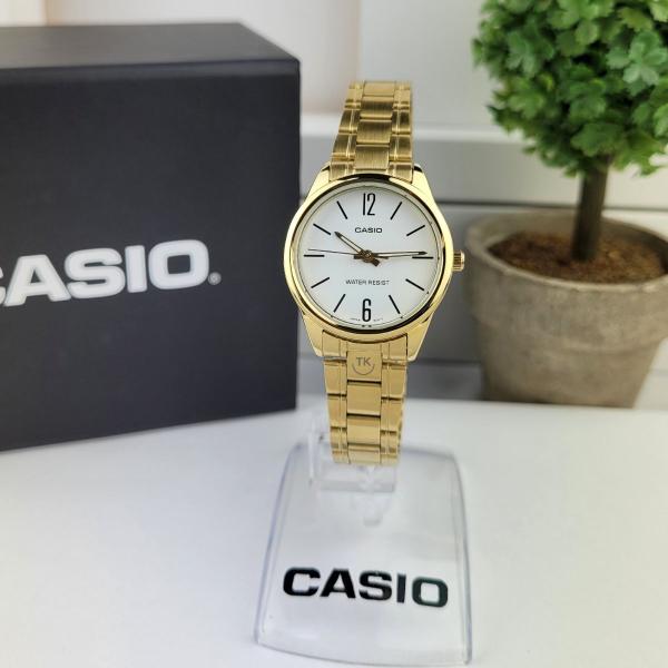 Imagem de Relógio de Pulso Casio Feminino Analógico Casual Dourado Branco Redondo Moderno LTP-V005G-7BUDF