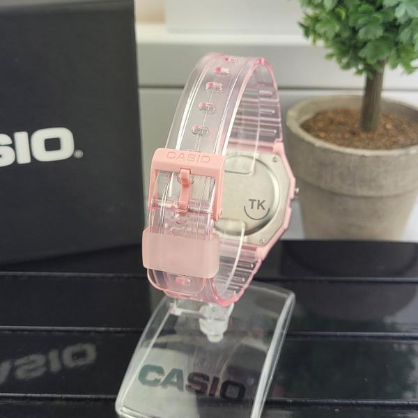 Imagem de Relógio de Pulso Casio Vintage Feminino Digital Esportivo Leve Transparente Azul Rosa Cinza F-91WS 