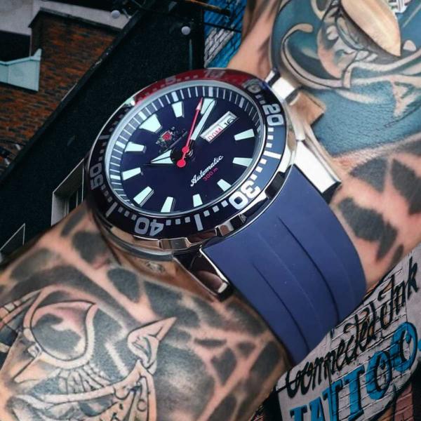 Imagem de Relógio de Pulso Orient Automático Mecânico Poseidon Diver Prova Dágua 300 Metros 30 ATM Masculino Analógico Redono Prata F49SS034 D1SX