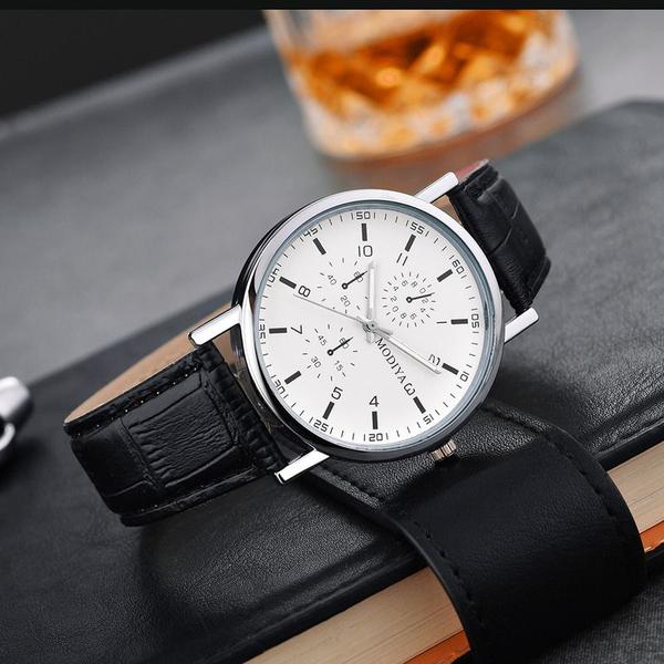 Relógio de quartzo Generic Modia 68 para homens, 40 mm, 9 mm de espessura - J-One Imagem de Relógio de quartzo Generic Modia 68 para homens, 40 mm, 9 mm de espessura