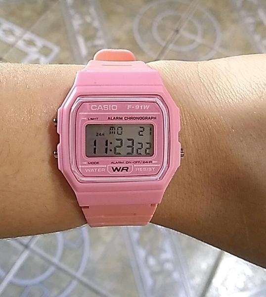 Imagem de Relogio  Digital Led Retro Esportivo Emburrachado Ajustável Feminino/Masculino Unissex Alarme Cronômetro