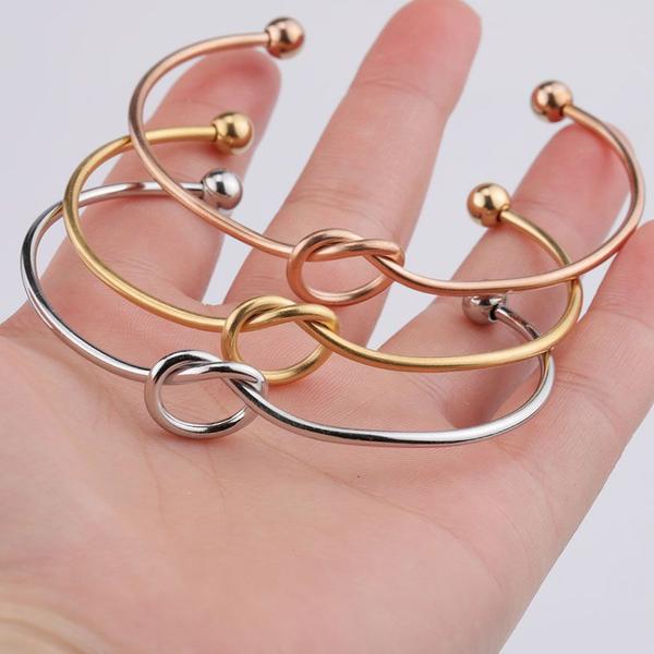 Imagem de Relógio Dourado Feminino Quartz Pulseira Pedras E Bracelete