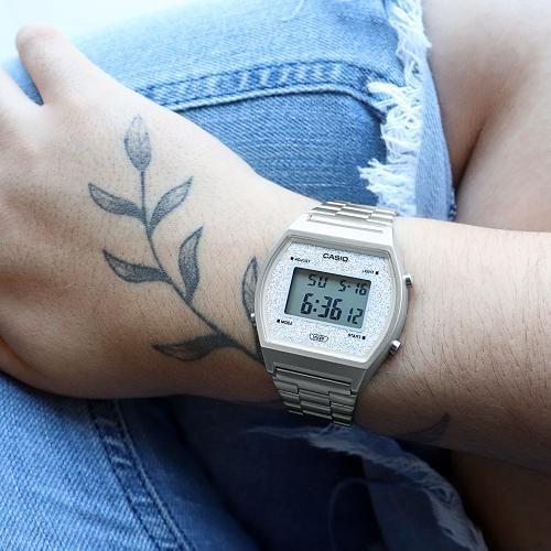 Imagem de Relógio Feminino Casio Glitter Vintage B640Wdg-7Df Prata