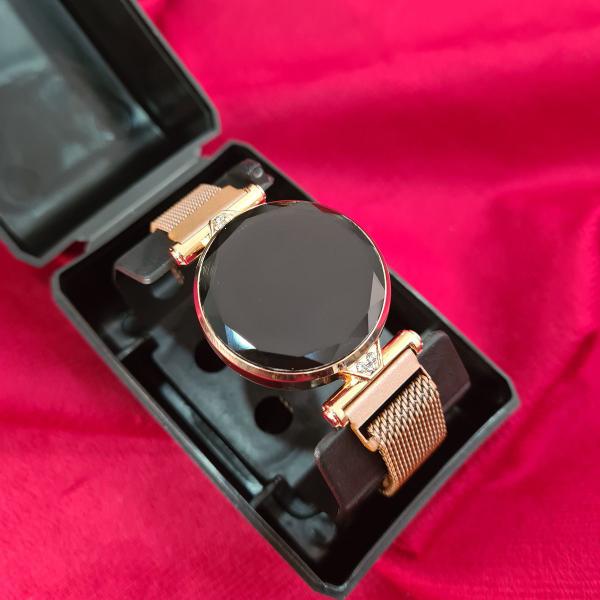 Imagem de Relógio Feminino Digital Rosé Pulseira Magnética + Bracelete