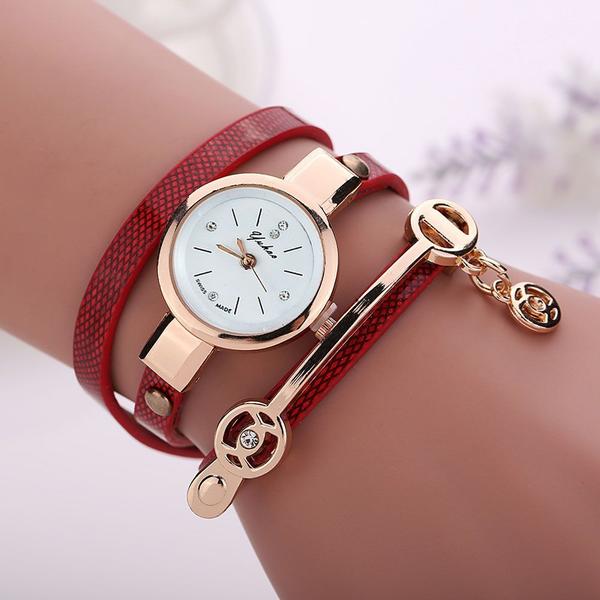 Imagem de Relogio Feminino Dourado Pulseira Bracelete 3 Voltas Com Strass