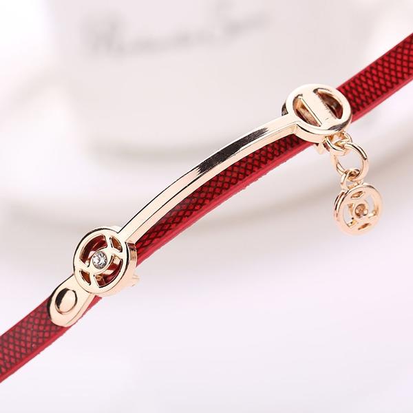 Imagem de Relogio Feminino Dourado Pulseira Bracelete 3 Voltas Com Strass