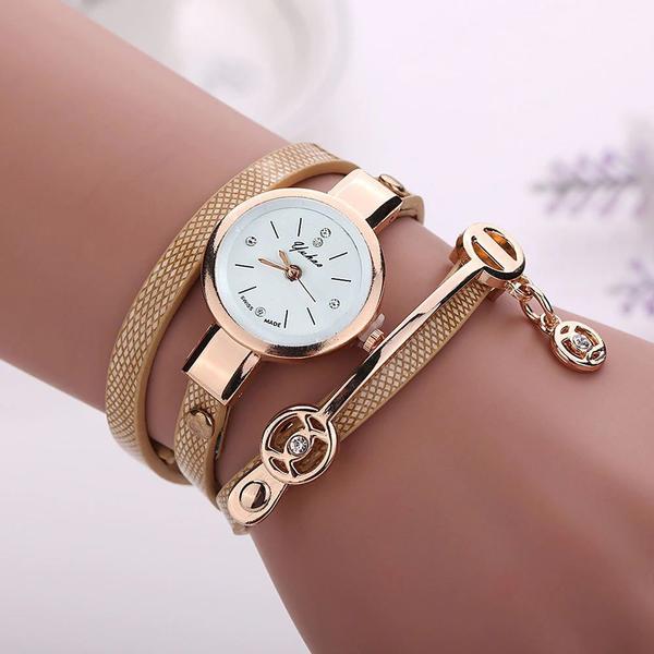 Imagem de Relogio Feminino Dourado Pulseira Bracelete 3 Voltas Com Strass