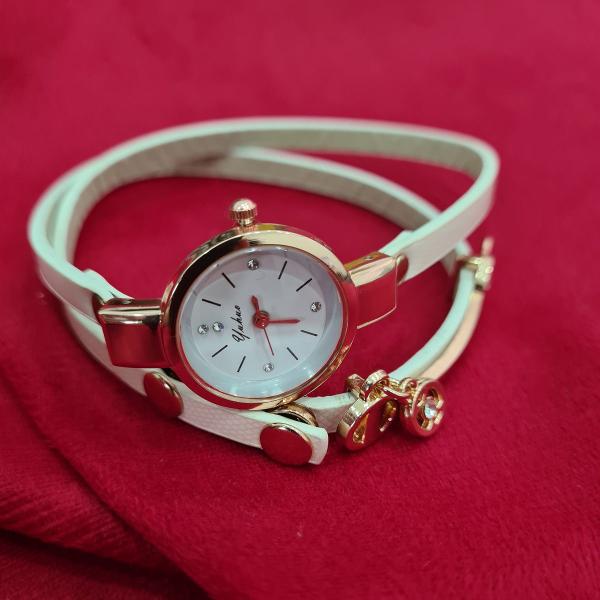 Imagem de Relógio Feminino Dourado Pulseira Em Couro Bracelete Strass