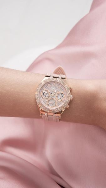 Imagem de Relógio feminino GUESS Sport Crystal Crystal Cut-Thru 38 mm rosa