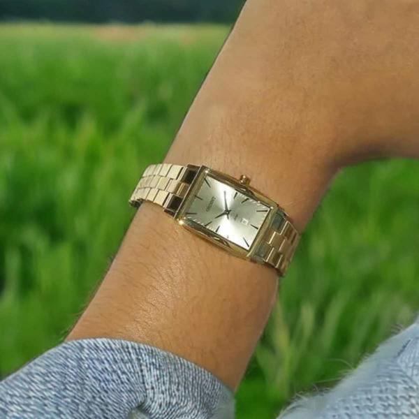 Imagem de Relógio Feminino Orient Quadrado Pequeno Leve Quartz Aço Inox Prova Dágua Vintage Analógico Casual Dourado LGSS1015 C1KX