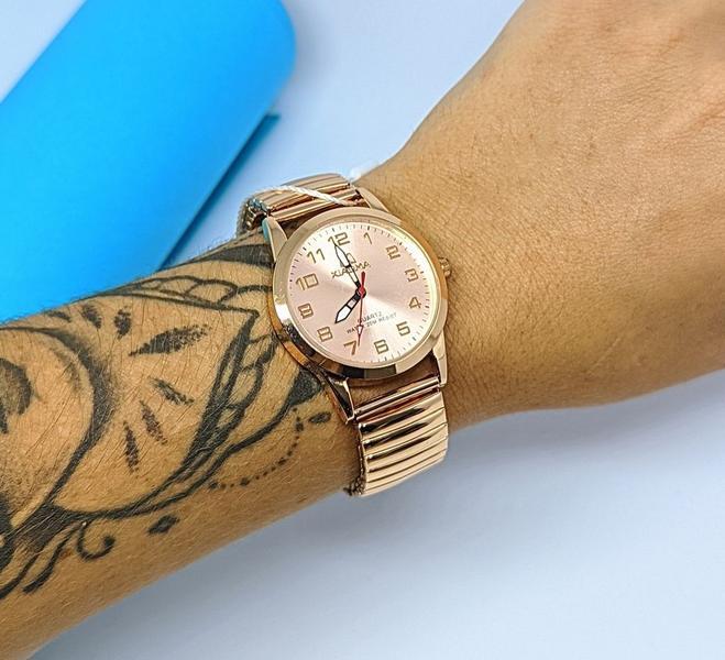 Imagem de Relógio Feminino Redondo Quartz Pulseira Bracelete de Mola Elástica Aço Inoxidável Analógico Luxo Casual Fashion Rose