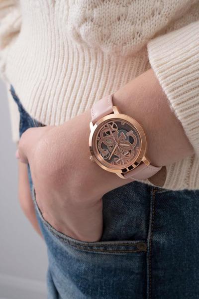 Imagem de Relógio Guess, pulseira feminina rosa de 36 mm, estojo em tom de ouro rosa