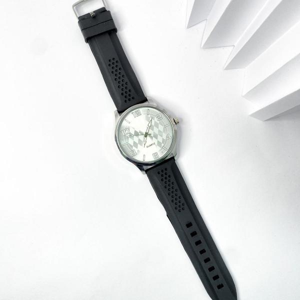 Imagem de Relógio modelo losango masculino pulseira silicone sofisticado