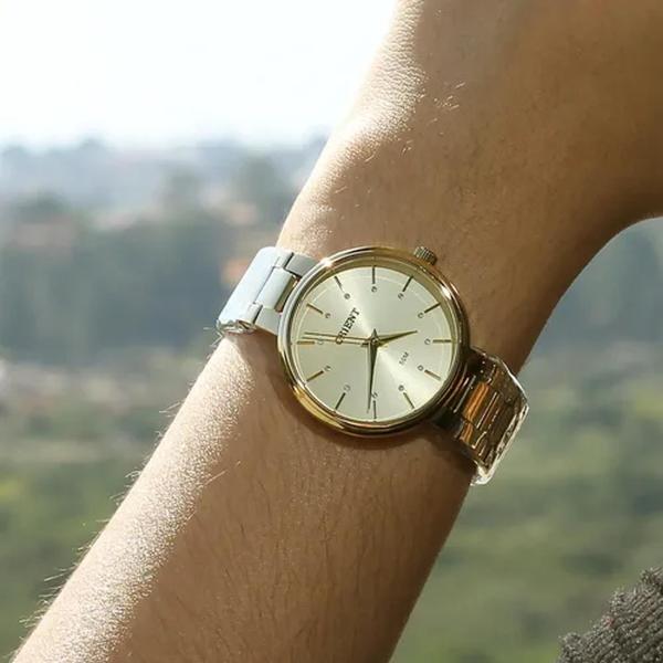 Imagem de Relógio Orient Feminino Fgss0171 C1kx Dourado Analogico