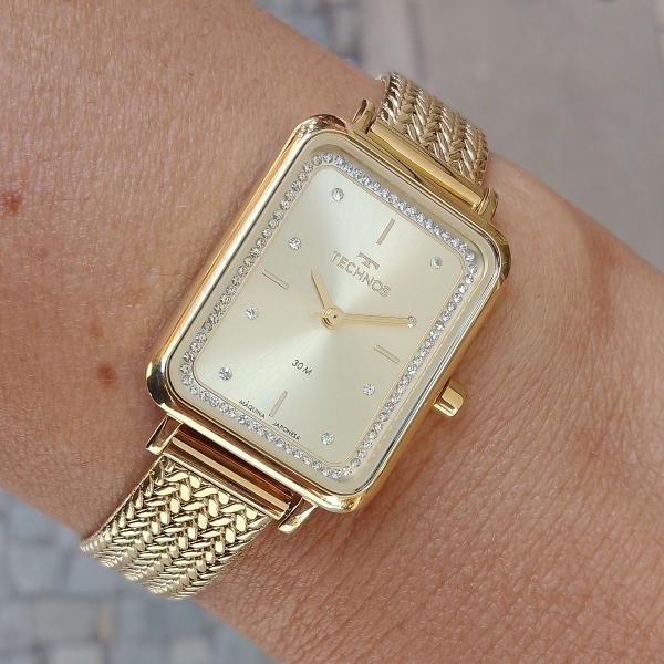 Imagem de Relogio Technos feminino dourado quadrado pequeno GL32AI/1D Banhado folheado a prova dágua cravejado com strass Pulseira em Malha de aço mesh