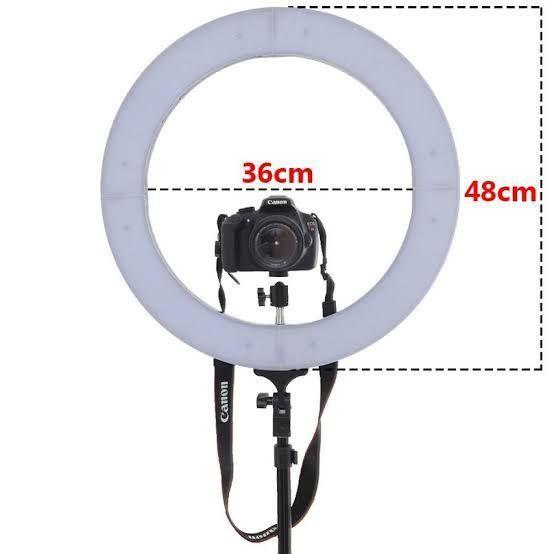 Imagem de Ring Light 48cm 18 polegadas LED 80W Suporte Celular Iluminador Profissional 3 Cores Tripe 2 mts