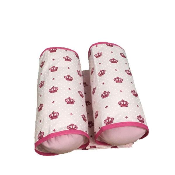 Rolinho Segura Bebê Apoio Lateral 50X25 Algodão - Coroa Rosa - Confecções Marquezzi Imagem de Rolinho Segura Bebê Apoio Lateral 50X25 Algodão - Coroa Rosa