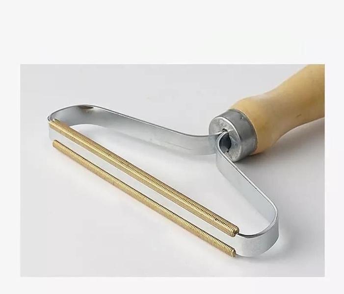 Rolo Removedor De Fiapos Pelos Para Roupas Sofás Z9545 - Geral Imagem de Rolo Removedor De Fiapos Pelos Para Roupas Sofás Z9545