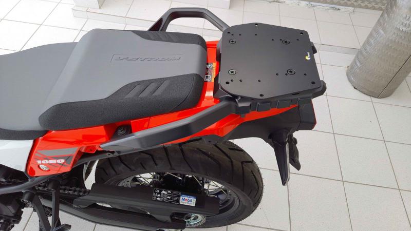 Imagem de S181 Suporte para Base Do Baú V-Strom 650 1000 1050