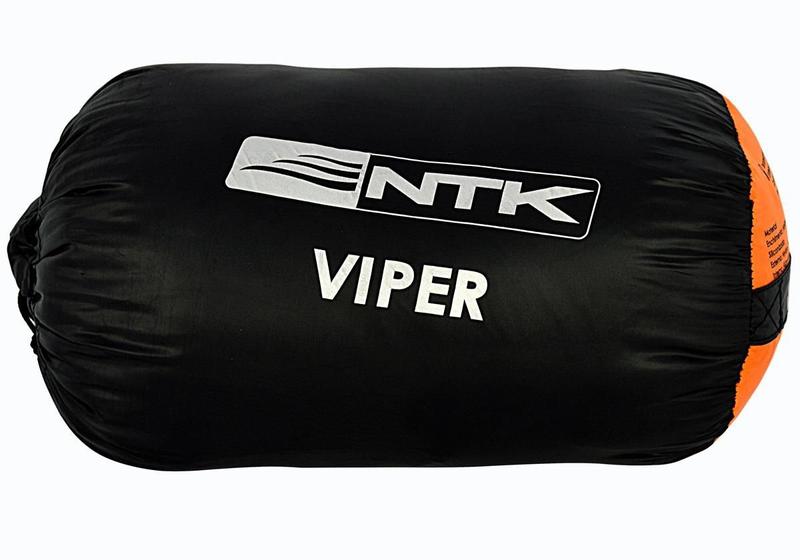 Imagem de Saco de Dormir Nautika Viper Preto e Laranja + Isolante Térmico Azteq Isomat Aluminizado