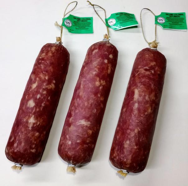 Salame Colonial Tipo Italiano Serra Gaúcha Kit com 03 unidades - Embutidos Girelli Imagem de Salame Colonial Tipo Italiano Serra Gaúcha Kit com 03 unidades