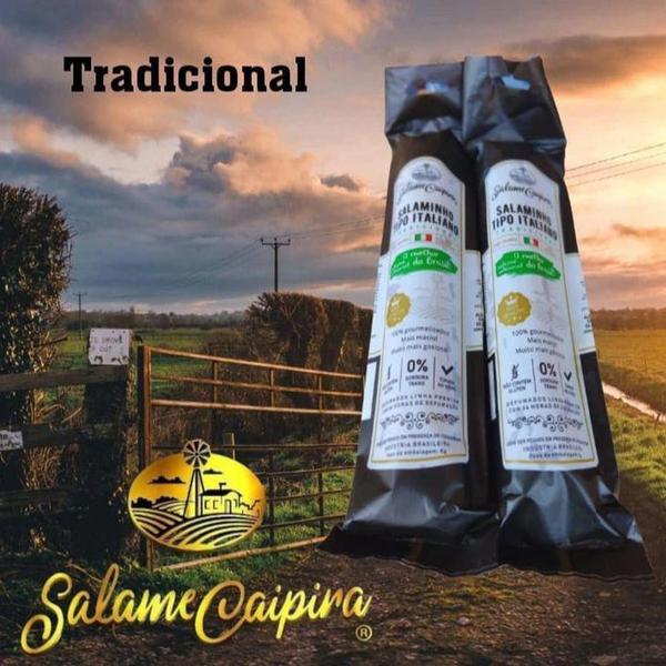 Salame Tipo Italiano Defumado Curado No Vinho 2 Peças - SALAME CAIPIRA Imagem de Salame Tipo Italiano Defumado Curado No Vinho 2 Peças - SALAME CAIPIRA