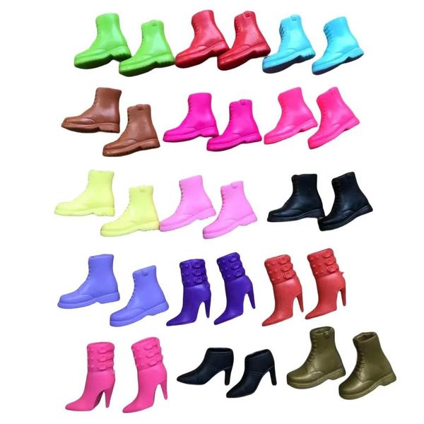 Imagem de Sapatos e Botas Coloridas para Boneca Escala 1/6 - Acessórios para Brinquedo