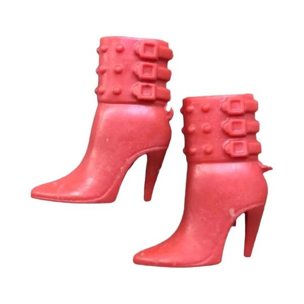 Imagem de Sapatos e Botas Coloridas para Boneca Escala 1/6 - Acessórios para Brinquedo