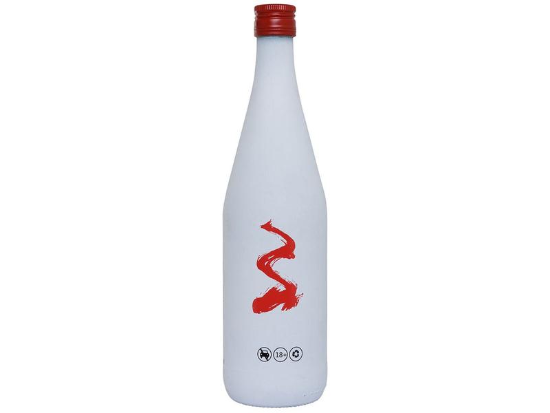 Imagem de Saquê Ryuujiin Black 745ml