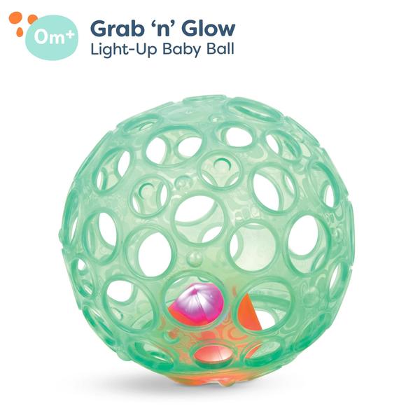 Imagem de Sensory LightUp Baby Rattle B. brinquedos B. bola texturizada para bebês