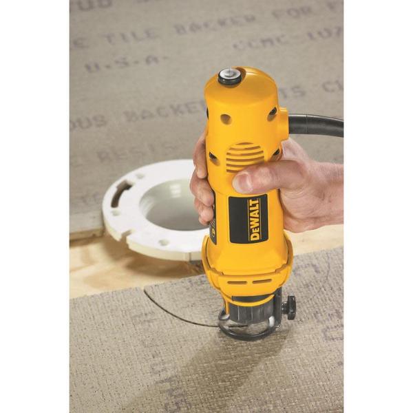 Imagem de Serra rotativa DEWALT DW660 5A com pinças de 3 mm e 6 mm com fio