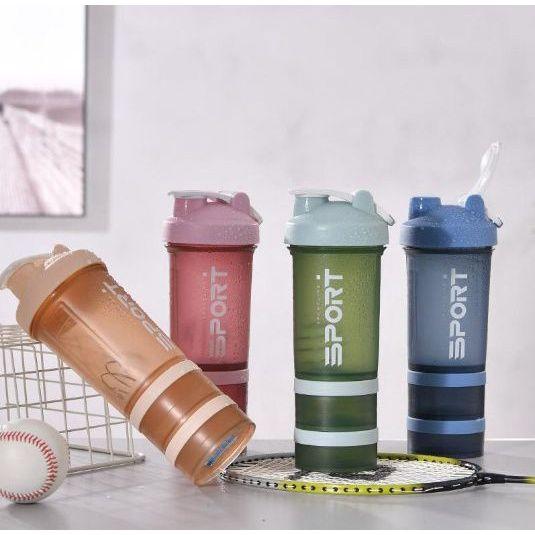 Shakeira Squeeze Academia 500ML com 2 compartimentos de armazenamentos - K Magazine Store Imagem de Shakeira Squeeze Academia 500ML com 2 compartimentos de armazenamentos