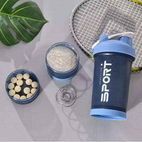 Shakeira Squeeze Academia 500ML com 2 compartimentos de armazenamentos - K Magazine Store Imagem de Shakeira Squeeze Academia 500ML com 2 compartimentos de armazenamentos