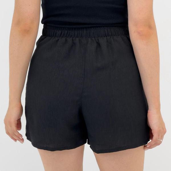 Imagem de Shorts Formitz Curto em Tecido Feminino