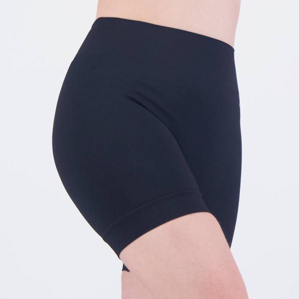 Imagem de Shorts Selene Canelado Sem Costura Feminino Preto