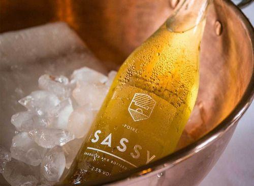Sidra Sassy Caixa Mista Premium 750ml-pack 6 Garrafas Full - Maison Sassy Imagem de Sidra Sassy Caixa Mista Premium 750ml-pack 6 Garrafas Full