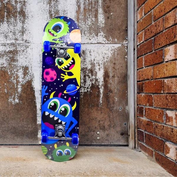 Imagem de Skate Infantil Montado Com Lixa 7 Lâminas Brinquedo Radical