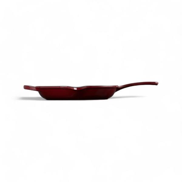 Skillet Redonda Signature Le Creuset c/ Alça 26cm Rhone Imagem de Skillet Redonda Signature Le Creuset c/ Alça 26cm Rhone